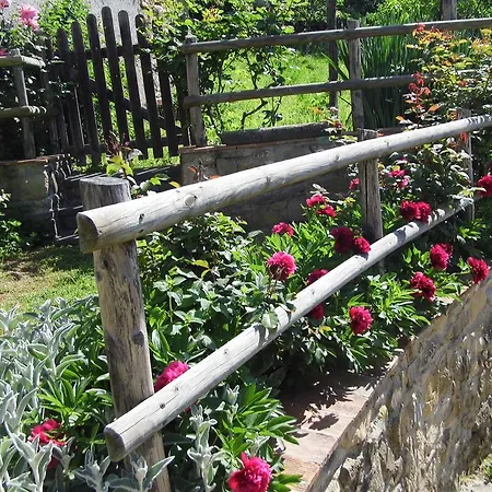 Casa Vacanze Podere Ugolini * Ronta